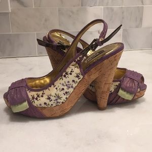 🌺 Flower Print Platform Heels 🌺